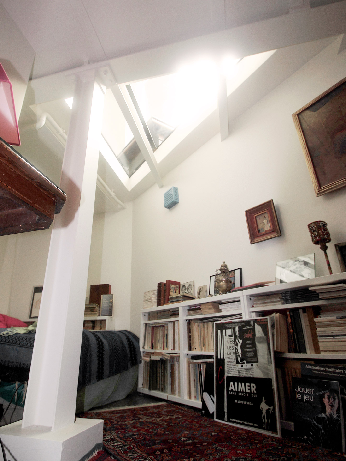Chambre atypique souplex quartier buttes chaumont