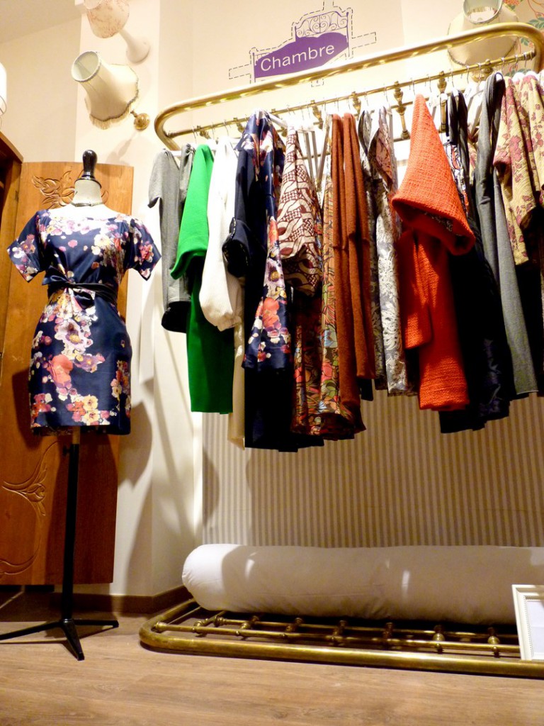 architecte concept boutique vintage vetement lit portant agence avous