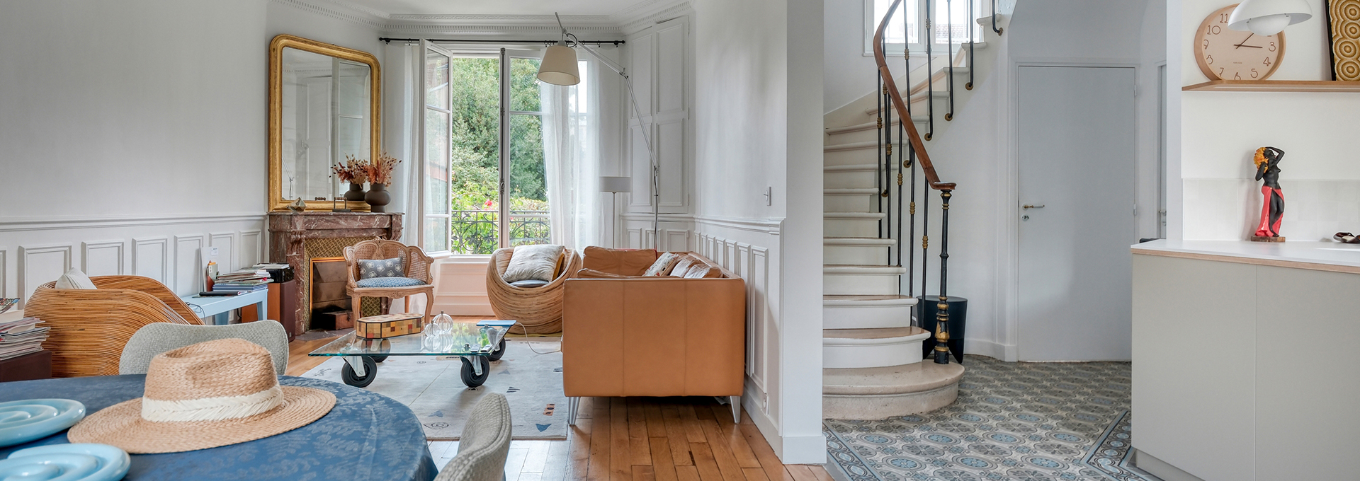 Rénovation d'une maison meulière à Versailles par Agence Avous