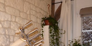 petits espaces studio ancien couvent sur cour pierre agence avous