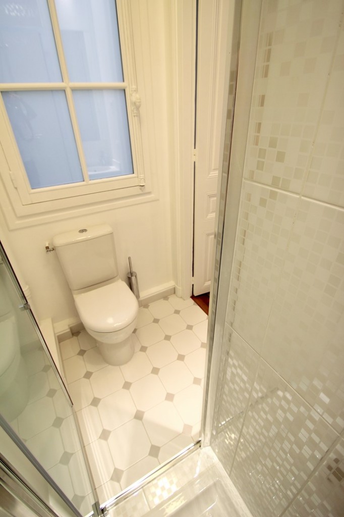 toilettes employes faience saloni agence avous
