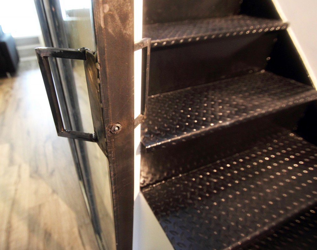 detail porte agence avous