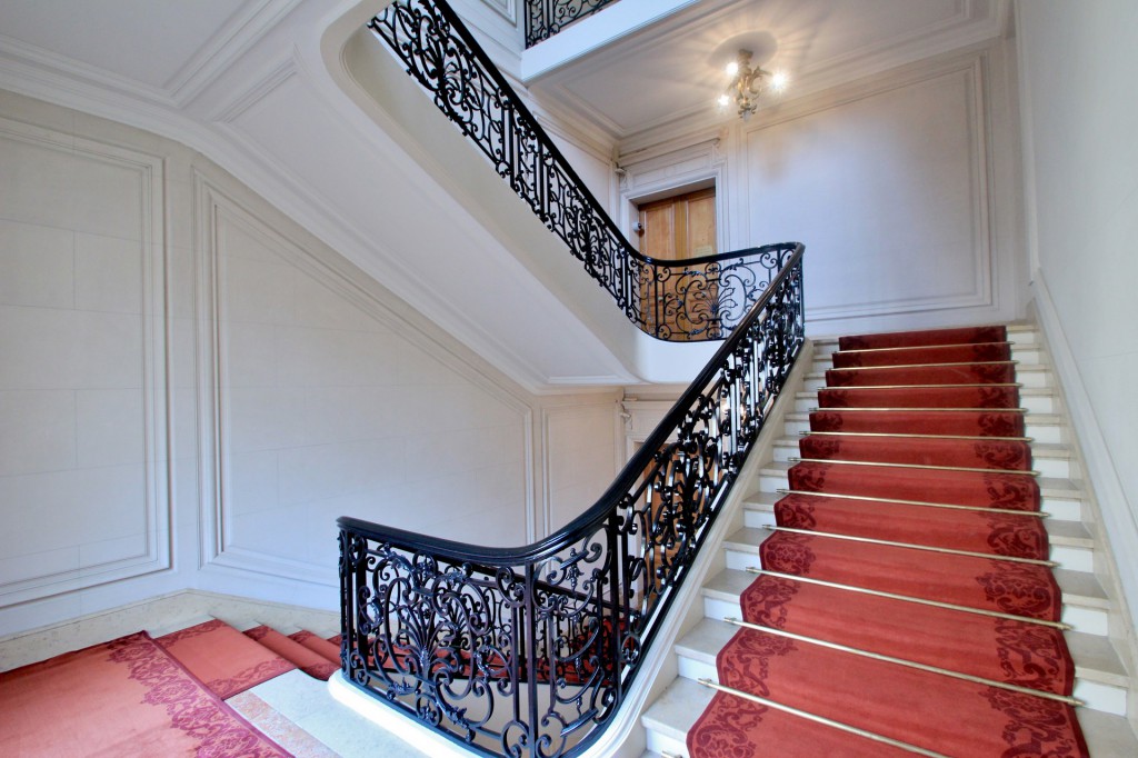 renovation ambassade prestige haut de gamme agence avous