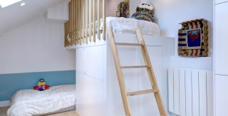 Des lits cabanessous les combles